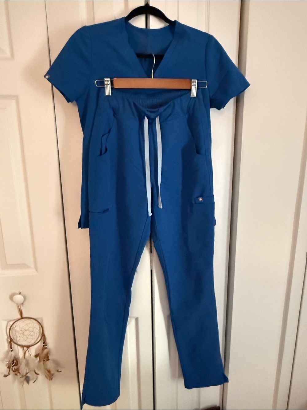 FIGS Women's Scrub Set - Royal Blue